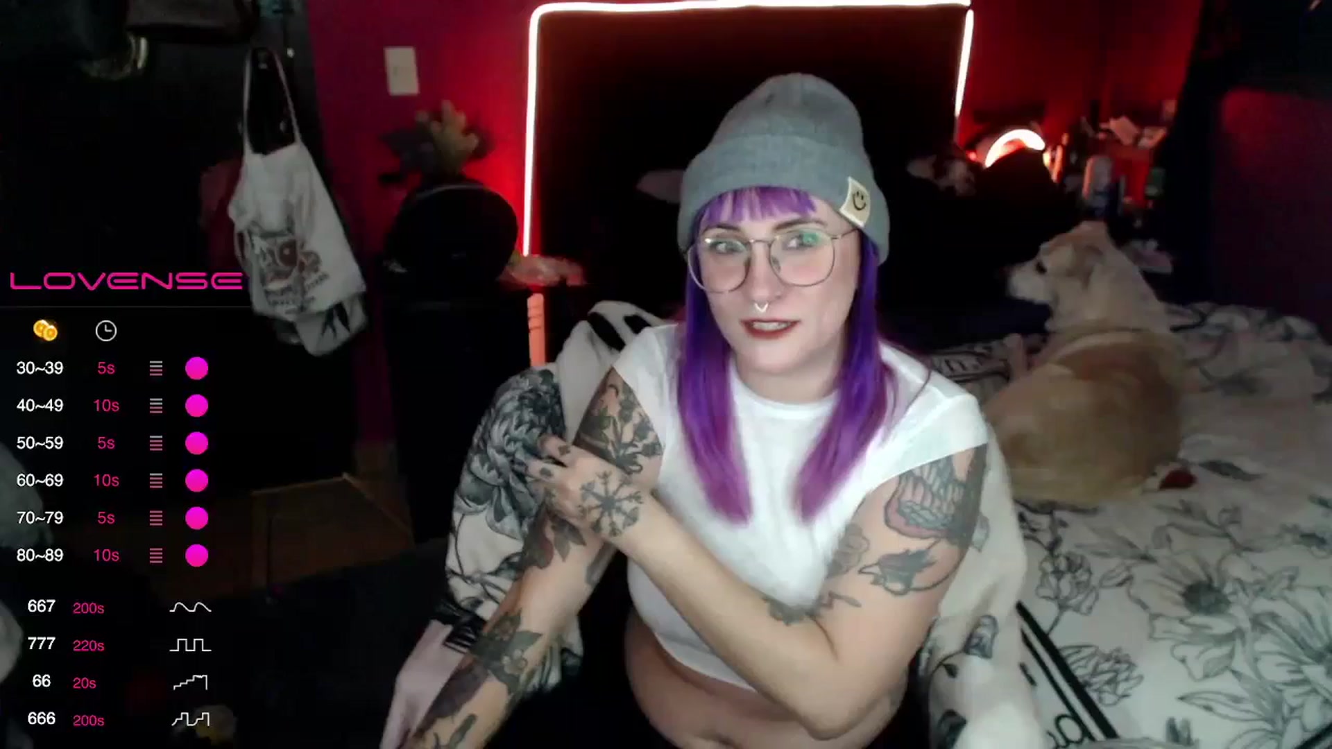 Gallery image thumbnail from AxeHallow's myfreecams stream on, 02/01/2024, 01:45 image 9 of 20