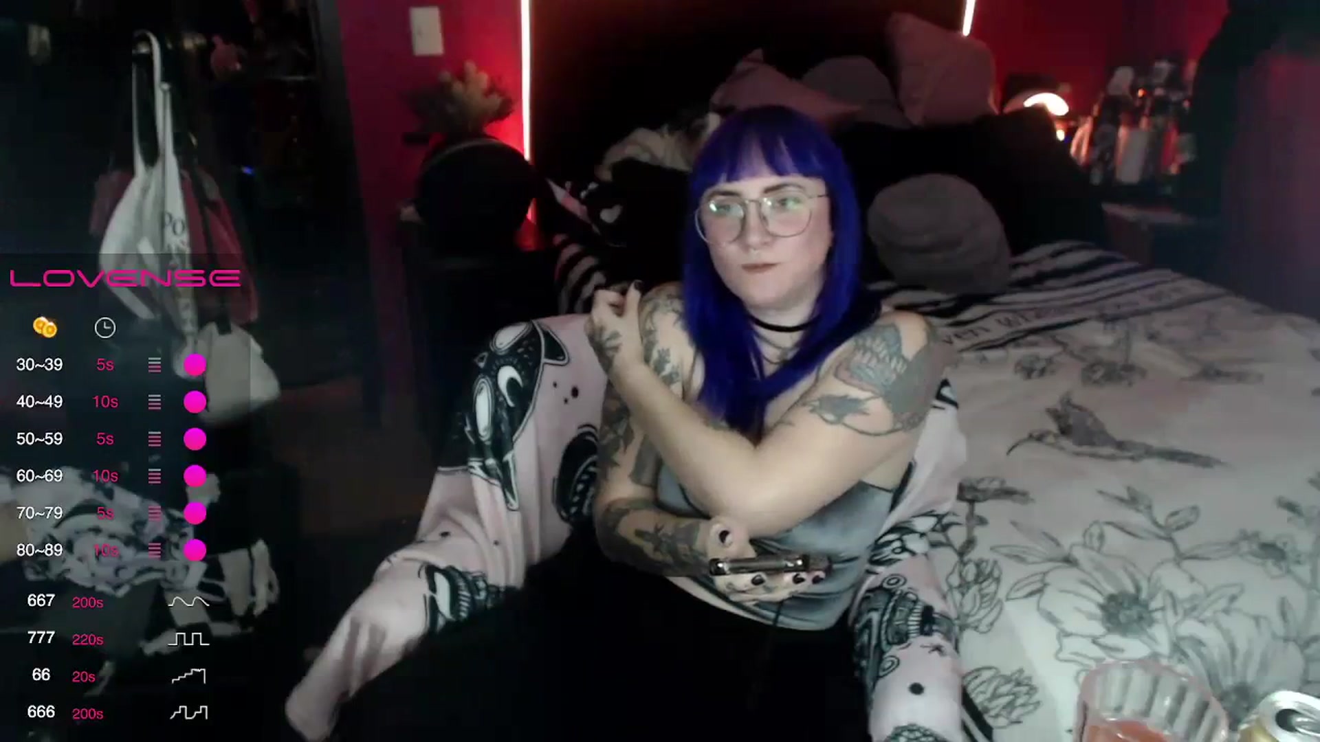 Gallery image thumbnail from AxeHallow's myfreecams stream on, 02/09/2024, 04:25 image 5 of 20