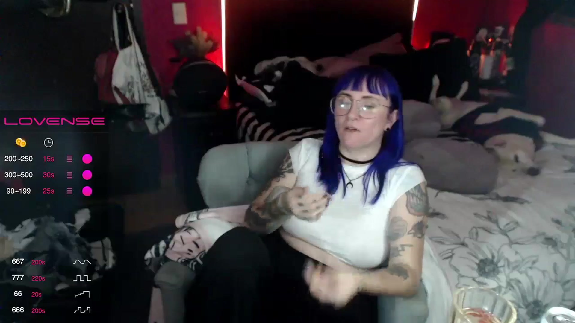 Gallery image thumbnail from AxeHallow's myfreecams stream on, 02/09/2024, 08:59 image 14 of 20