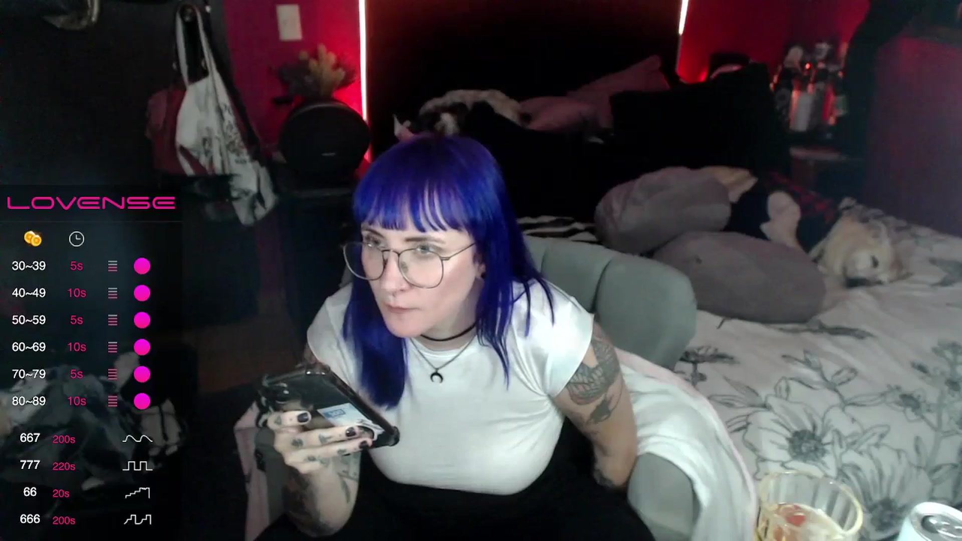 Gallery image thumbnail from AxeHallow's myfreecams stream on, 02/09/2024, 08:59 image 10 of 20