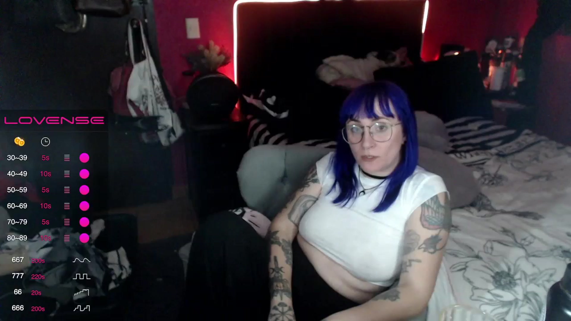Gallery image thumbnail from AxeHallow's myfreecams stream on, 02/09/2024, 10:33 image 4 of 20