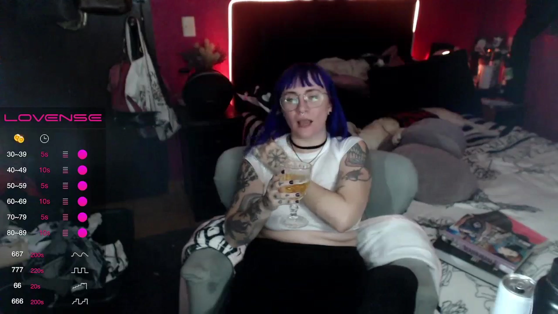 Gallery image thumbnail from AxeHallow's myfreecams stream on, 02/09/2024, 10:33 image 14 of 20