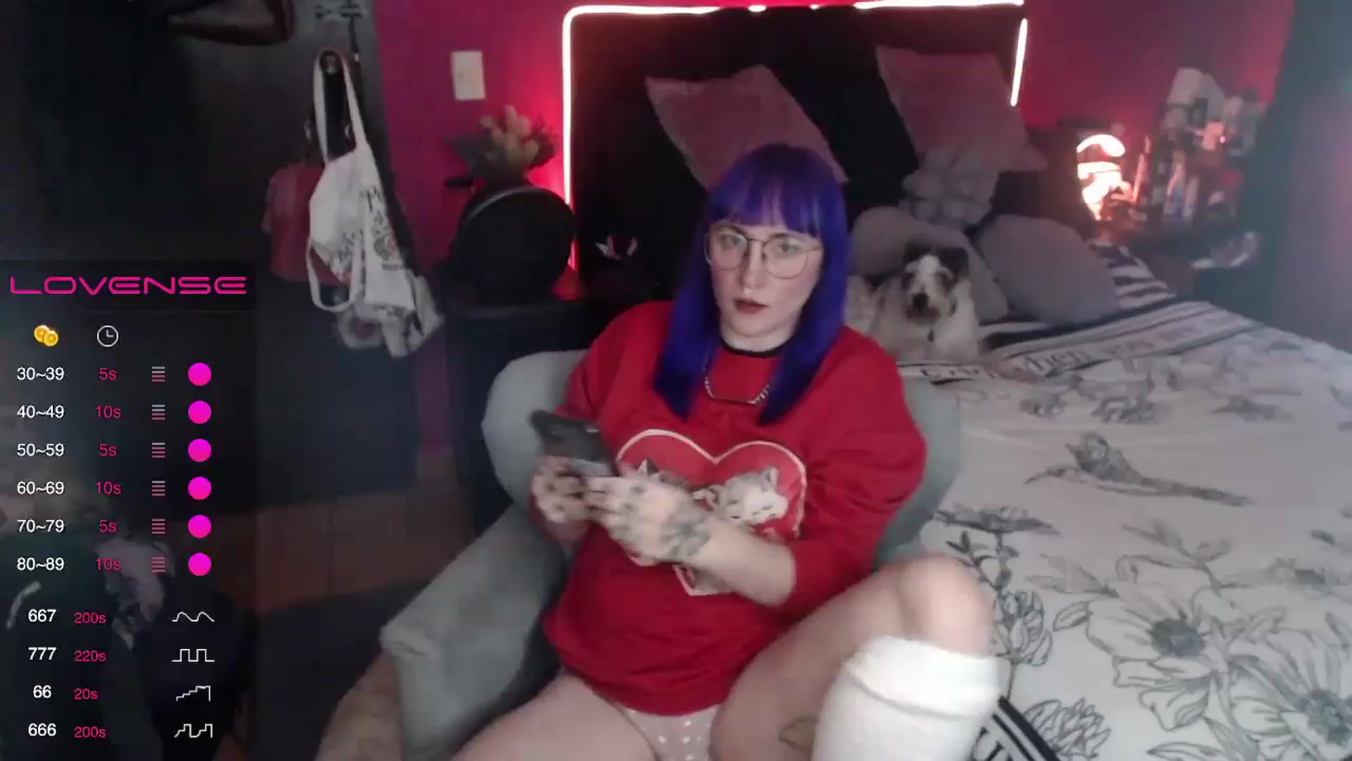 Gallery image thumbnail from AxeHallow's myfreecams stream on, 02/13/2024, 01:55 image 1 of 20