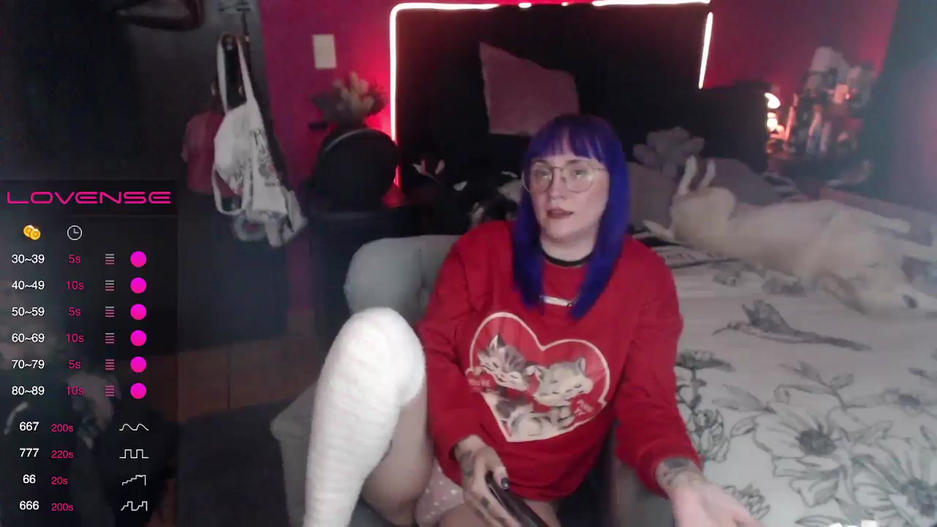 Gallery image thumbnail from AxeHallow's myfreecams stream on, 02/13/2024, 01:55 image 9 of 20