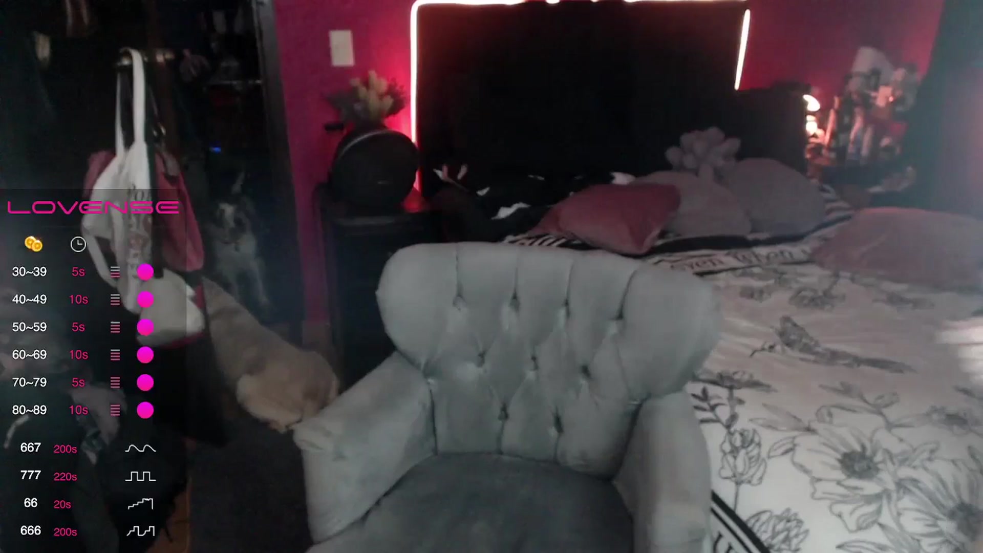 Gallery image thumbnail from AxeHallow's myfreecams stream on, 02/13/2024, 01:55 image 15 of 20