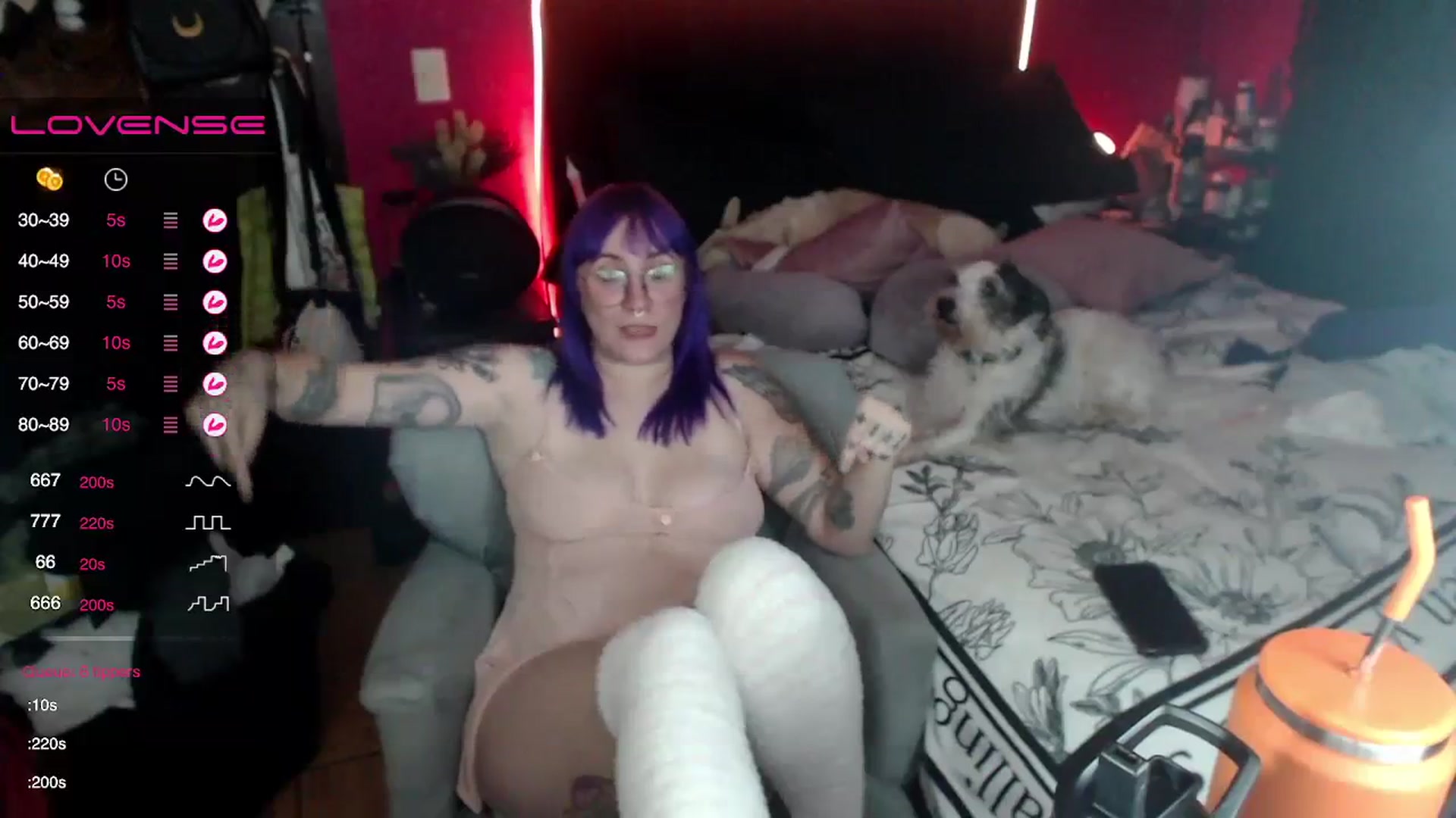 Gallery image thumbnail from AxeHallow's myfreecams stream on, 02/25/2024, 02:22 image 17 of 20