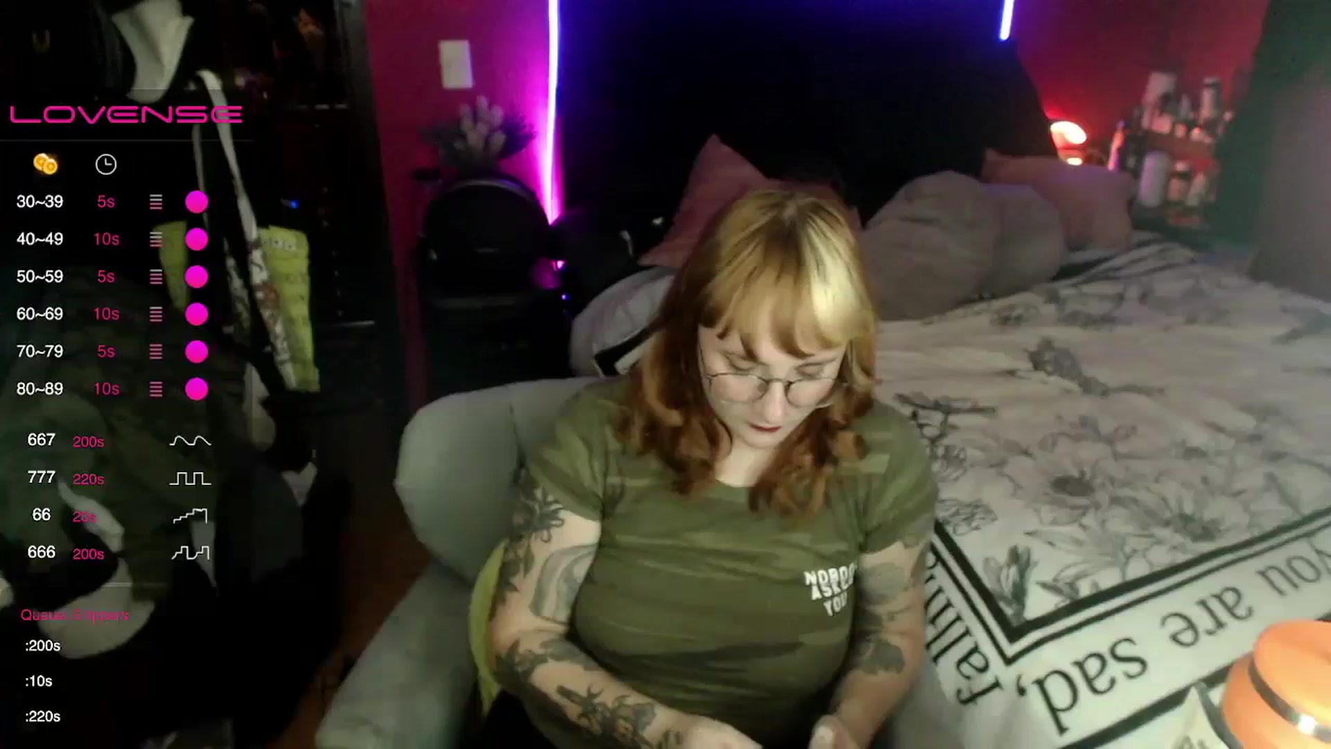 Gallery image thumbnail from AxeHallow's myfreecams stream on, 02/29/2024, 02:33 image 12 of 20