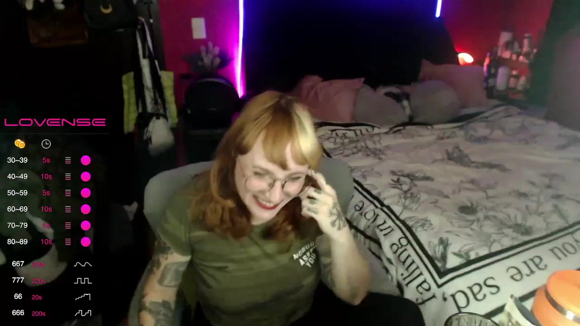 Gallery image thumbnail from AxeHallow's myfreecams stream on, 02/29/2024, 02:33 image 7 of 20