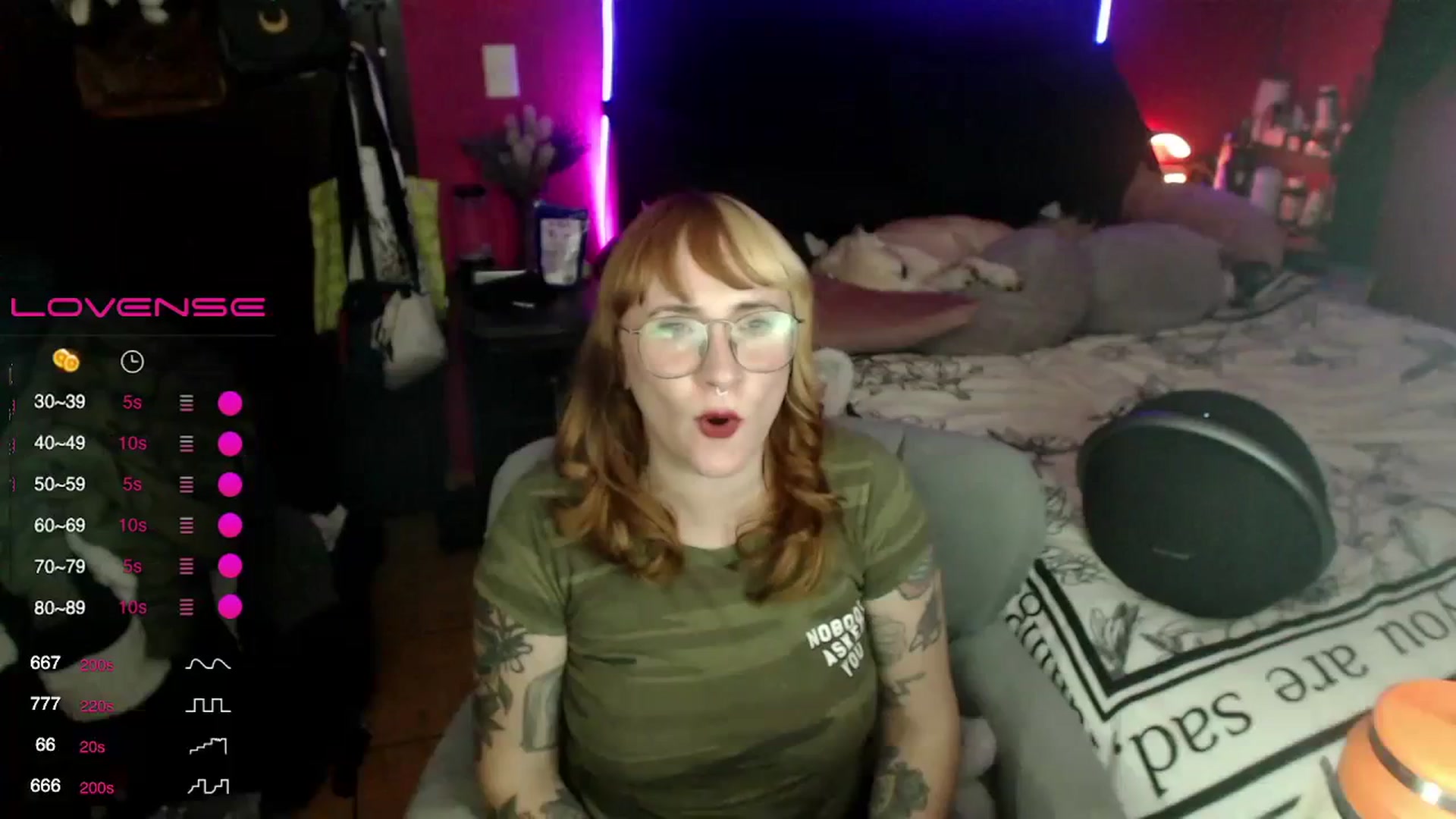 Gallery image thumbnail from AxeHallow's myfreecams stream on, 02/29/2024, 05:28 image 19 of 20