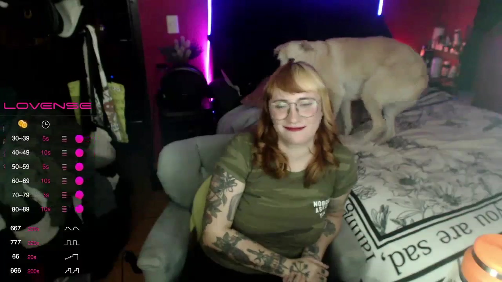 Gallery image thumbnail from AxeHallow's myfreecams stream on, 02/29/2024, 05:28 image 2 of 20