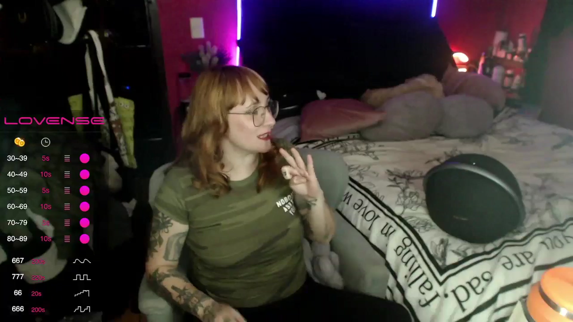 Gallery image thumbnail from AxeHallow's myfreecams stream on, 02/29/2024, 07:31 image 5 of 20