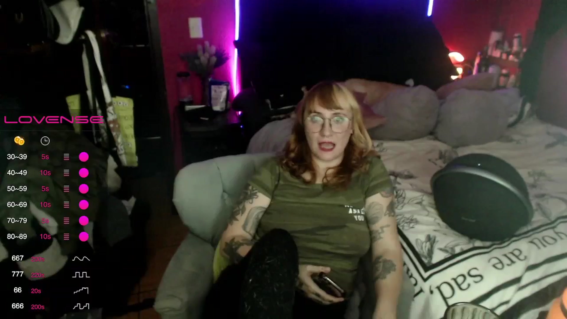 Gallery image thumbnail from AxeHallow's myfreecams stream on, 02/29/2024, 07:31 image 19 of 20