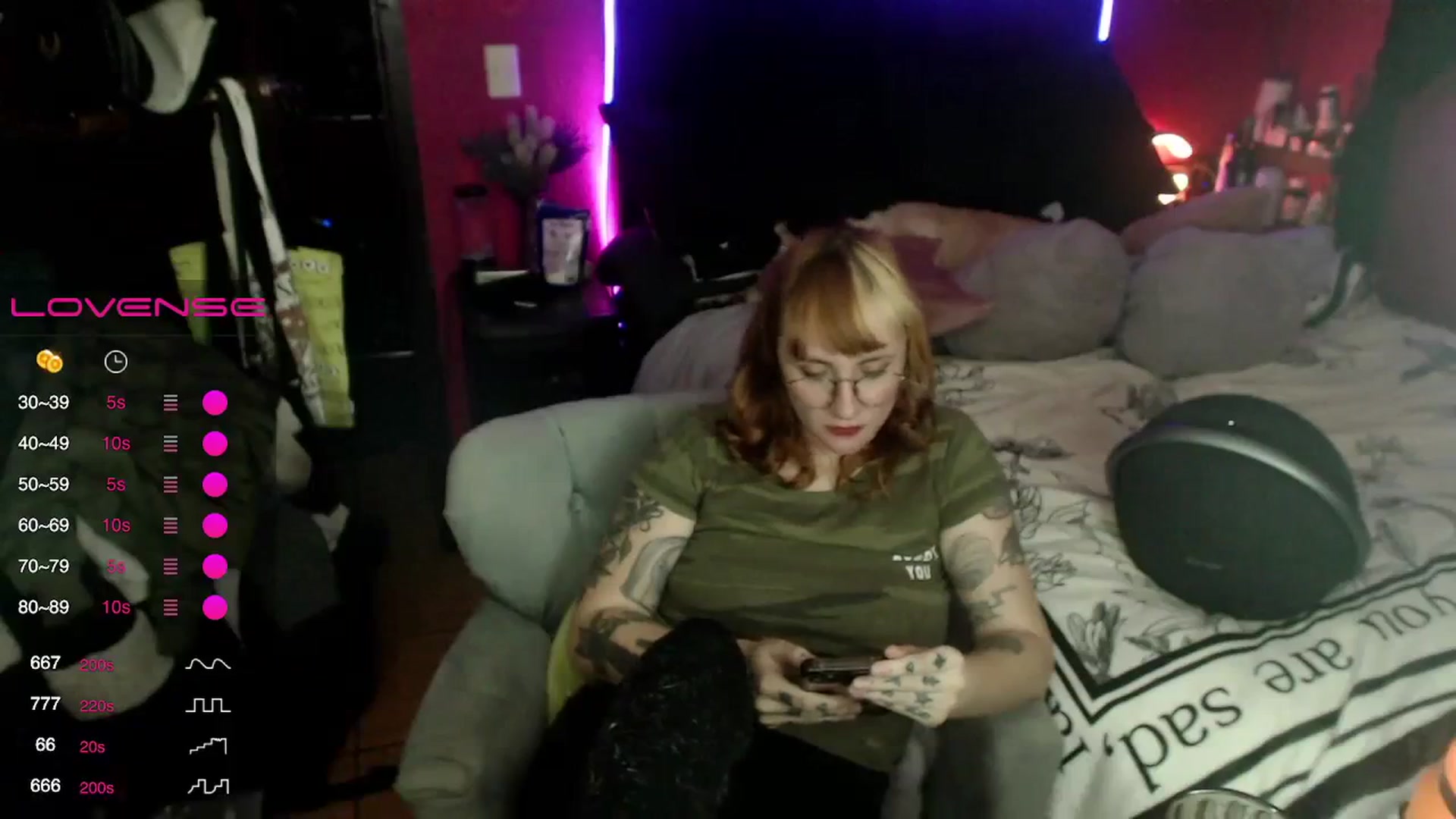 Gallery image thumbnail from AxeHallow's myfreecams stream on, 02/29/2024, 07:31 image 20 of 20