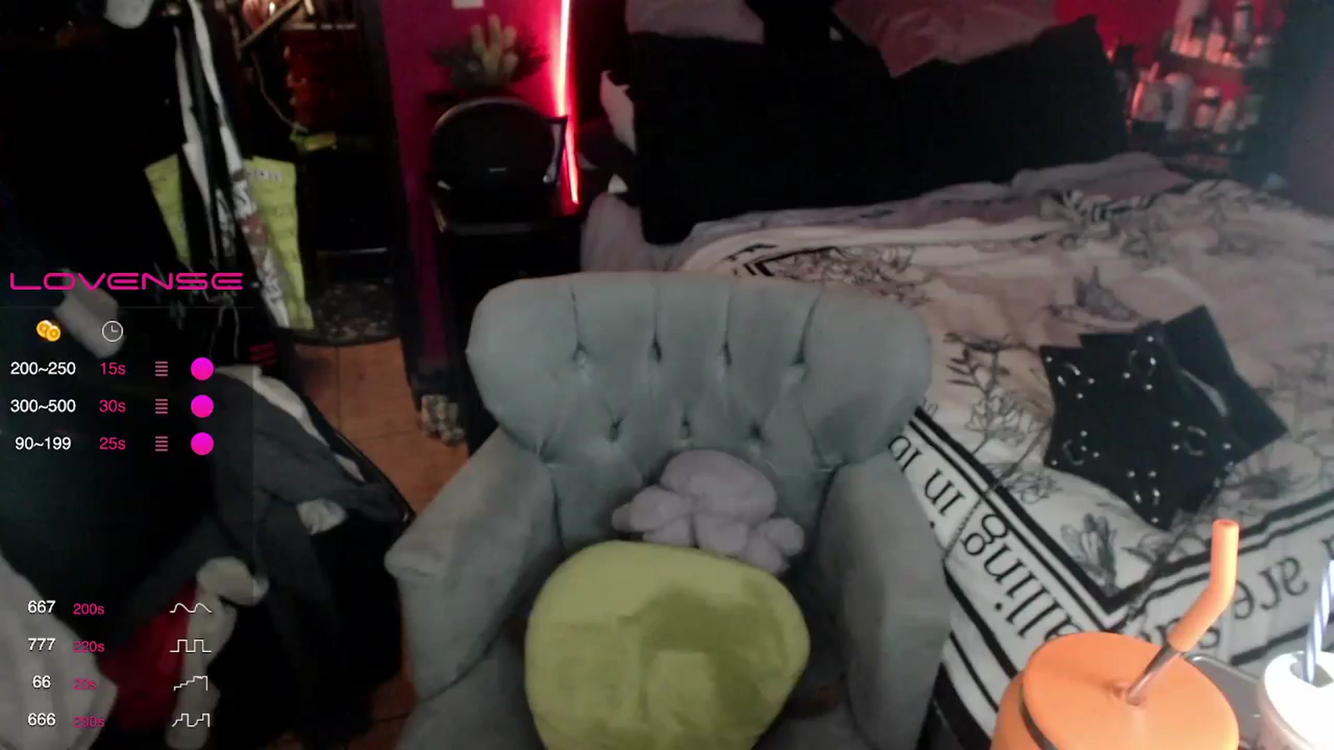 Gallery image thumbnail from AxeHallow's myfreecams stream on, 03/04/2024, 24:41 image 20 of 20