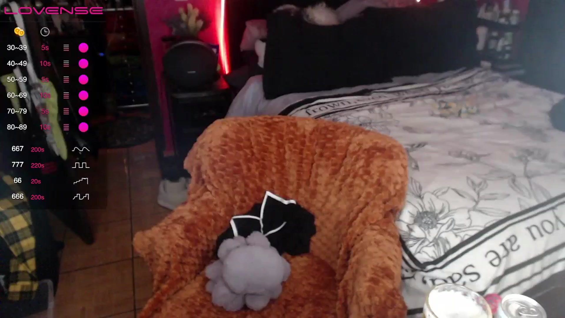 Gallery image thumbnail from AxeHallow's myfreecams stream on, 03/08/2024, 24:44 image 10 of 20