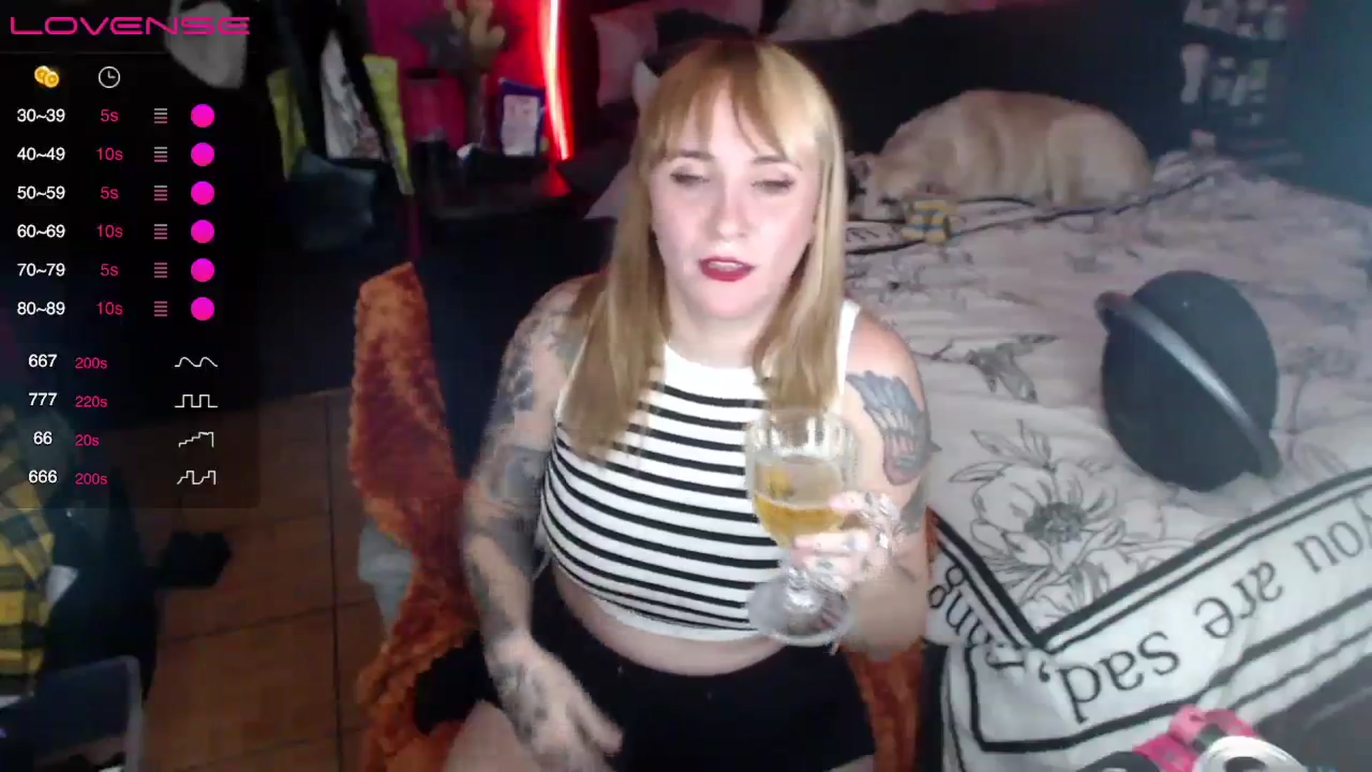Gallery image thumbnail from AxeHallow's myfreecams stream on, 03/08/2024, 02:19 image 12 of 20