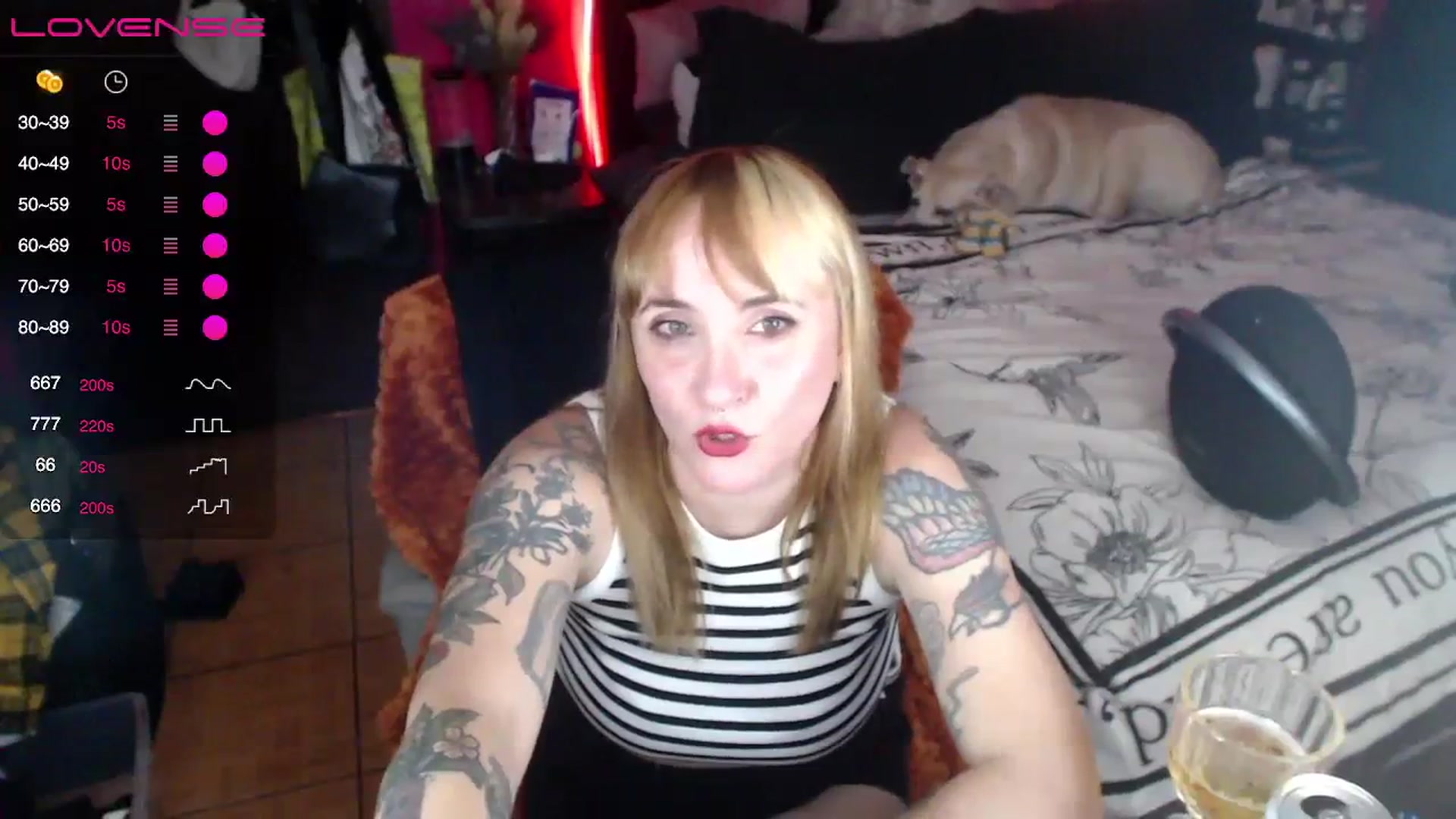 Gallery image thumbnail from AxeHallow's myfreecams stream on, 03/08/2024, 02:19 image 13 of 20
