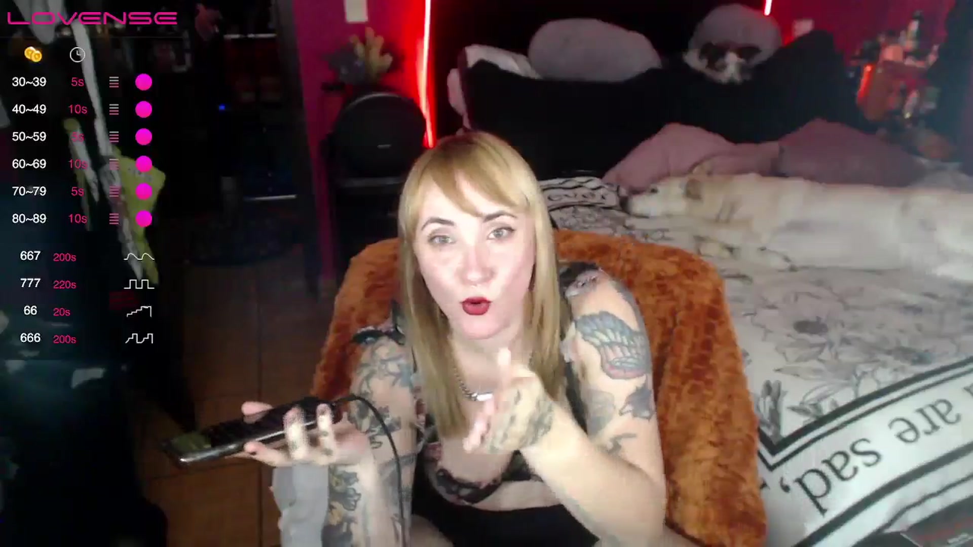 Gallery image thumbnail from AxeHallow's myfreecams stream on, 03/14/2024, 03:15 image 4 of 20