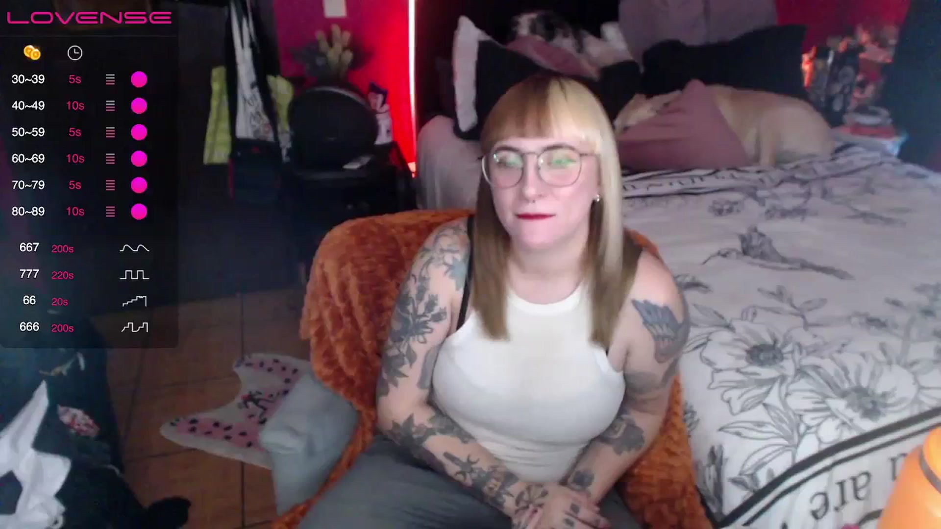 Gallery image thumbnail from AxeHallow's myfreecams stream on, 03/27/2024, 24:00 image 7 of 20