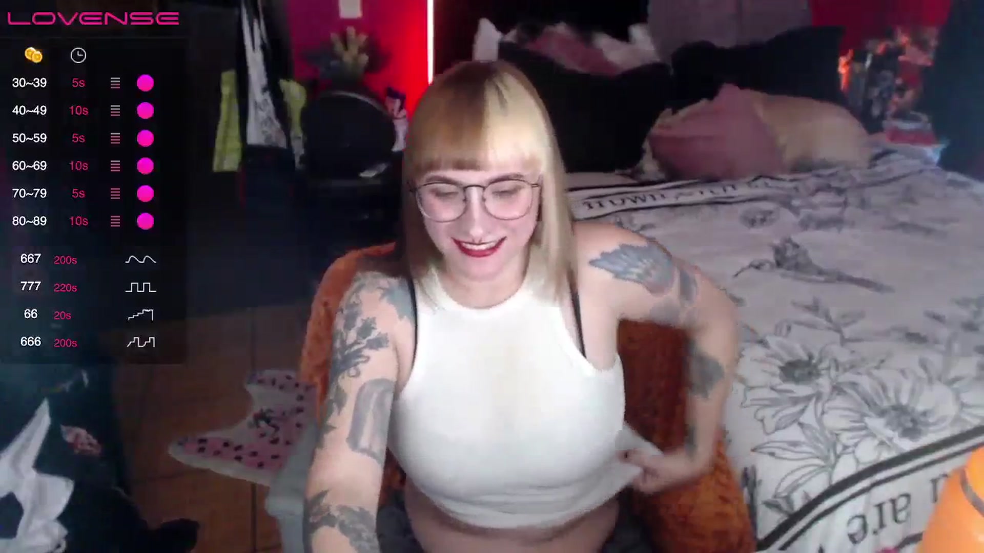 Gallery image thumbnail from AxeHallow's myfreecams stream on, 03/27/2024, 24:00 image 11 of 20
