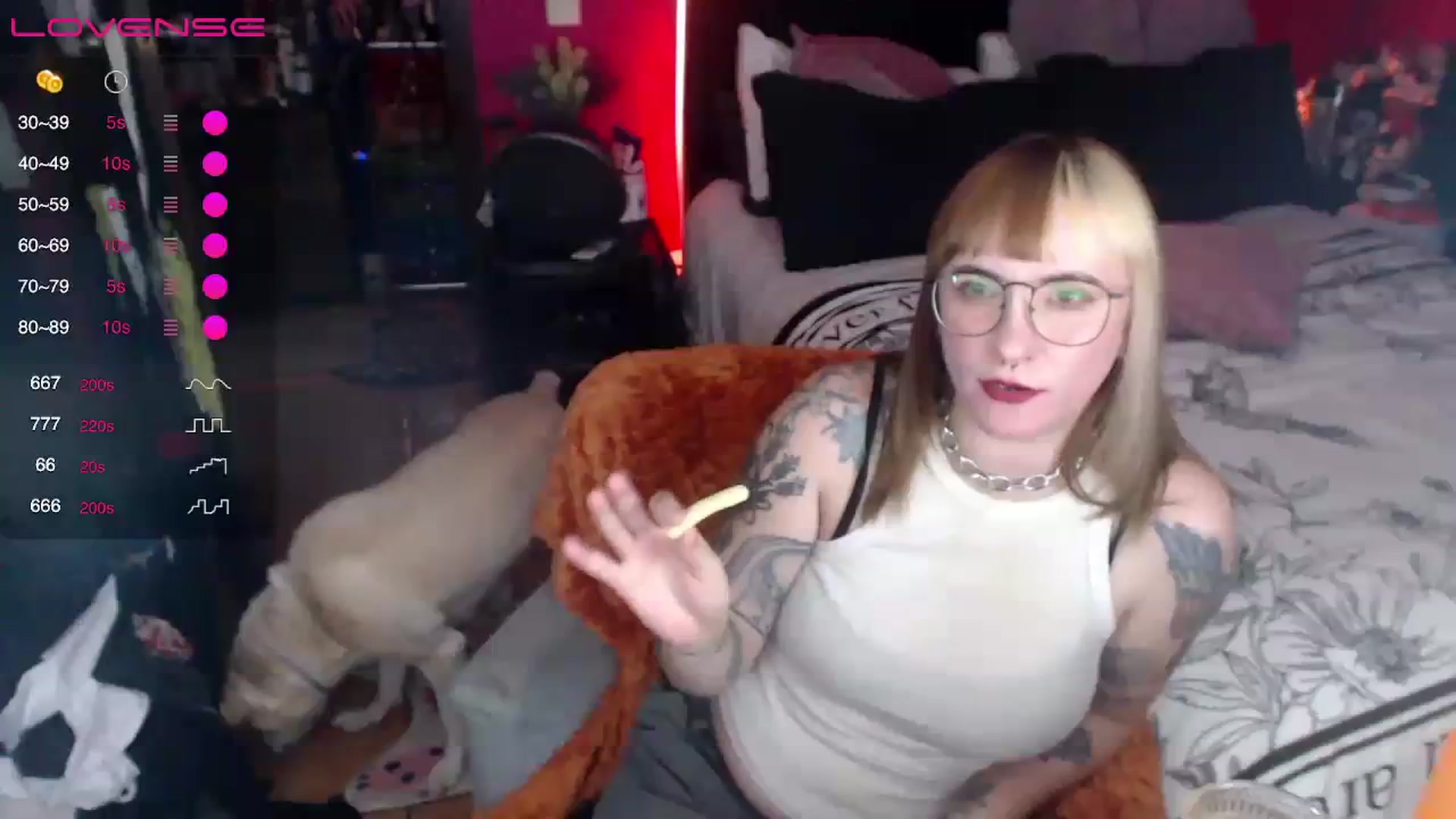 Gallery image thumbnail from AxeHallow's myfreecams stream on, 03/27/2024, 01:05 image 13 of 20