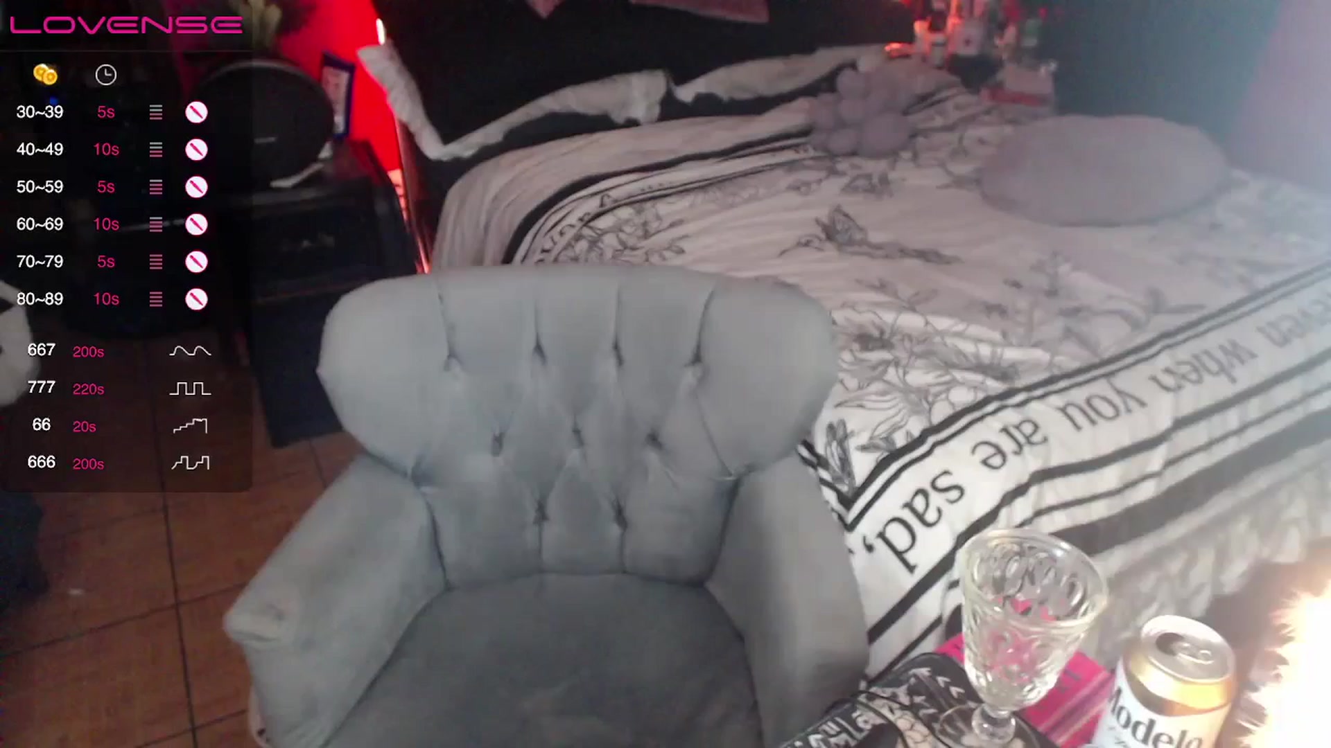 Gallery image thumbnail from AxeHallow's myfreecams stream on, 03/31/2024, 03:01 image 17 of 20