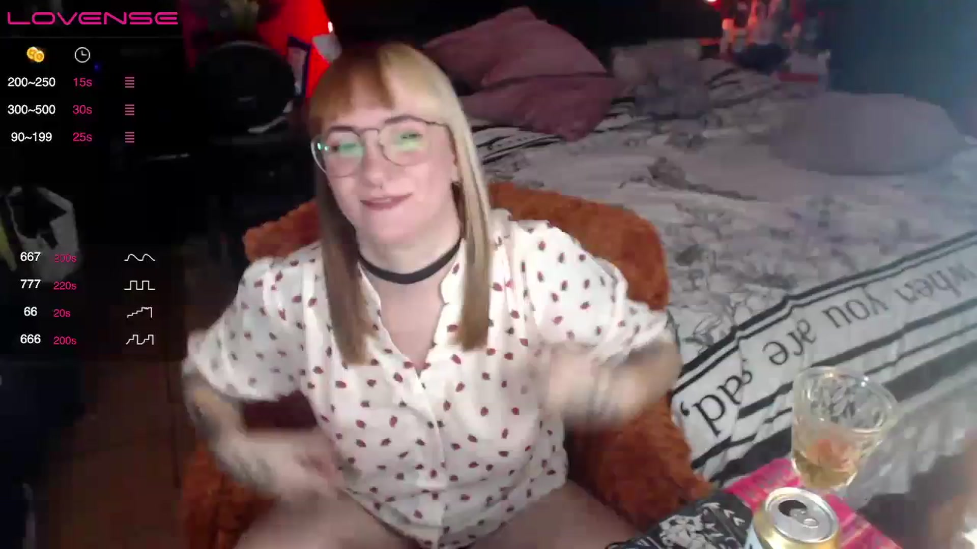 Gallery image thumbnail from AxeHallow's myfreecams stream on, 03/31/2024, 03:01 image 1 of 20