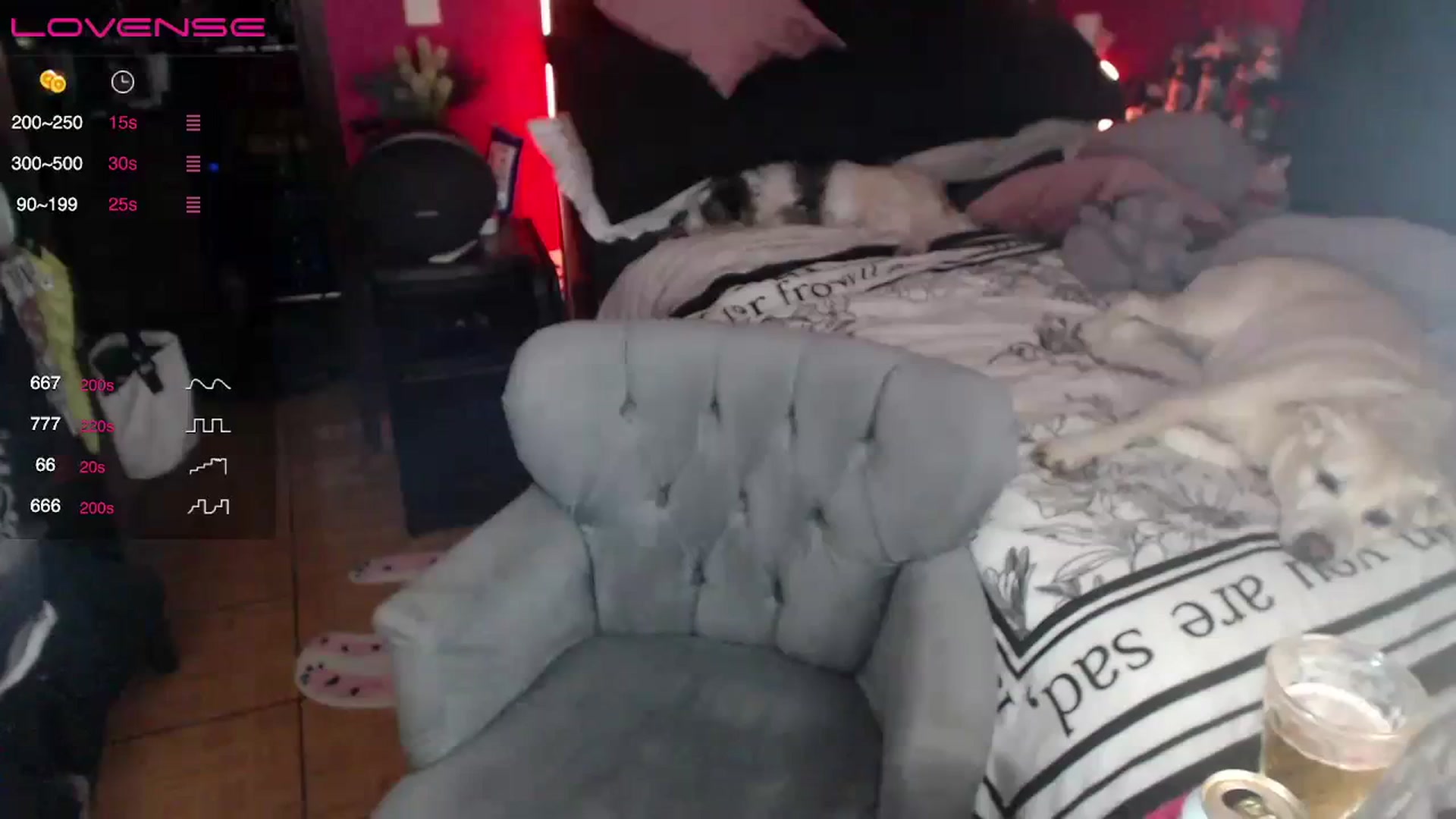 Gallery image thumbnail from AxeHallow's myfreecams stream on, 03/31/2024, 08:30 image 6 of 20