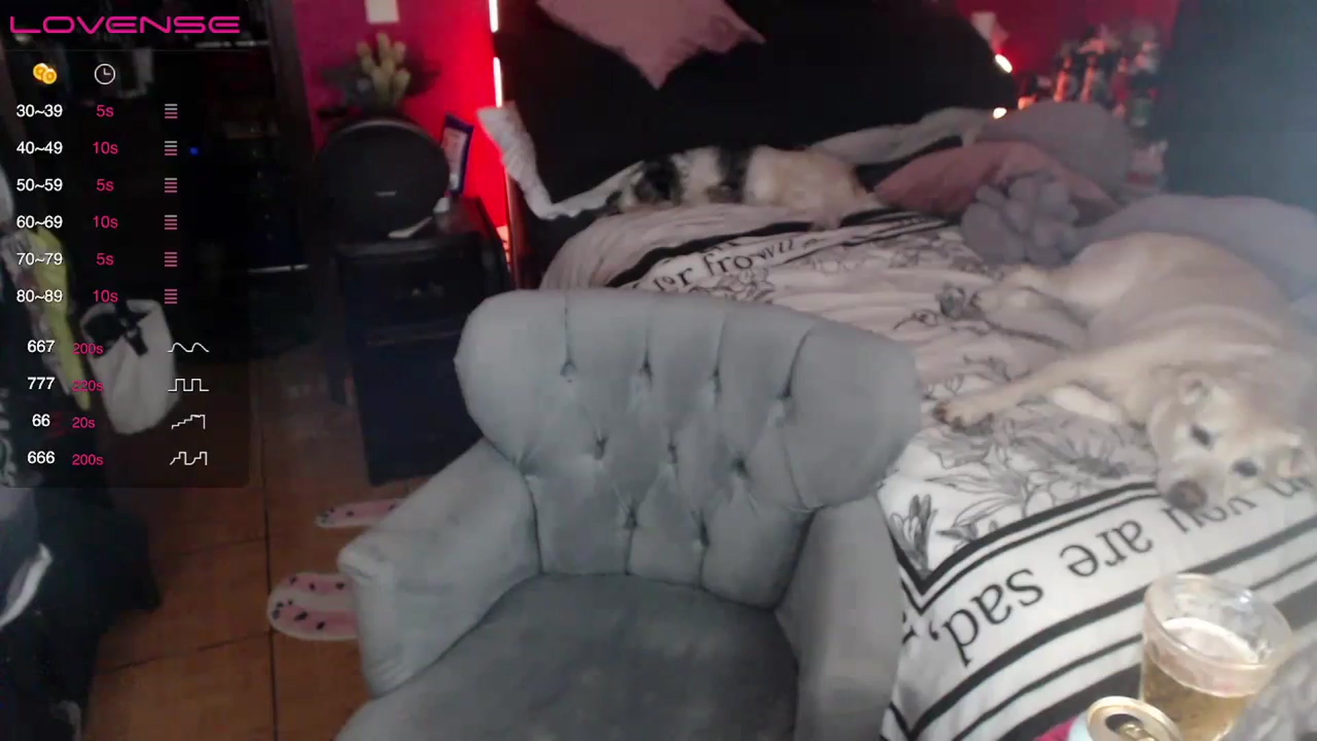 Gallery image thumbnail from AxeHallow's myfreecams stream on, 03/31/2024, 08:30 image 7 of 20