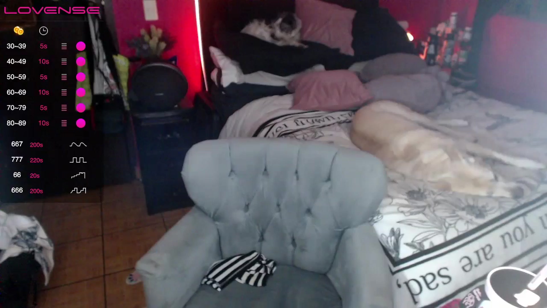Gallery image thumbnail from AxeHallow's myfreecams stream on, 04/06/2024, 05:36 image 12 of 20