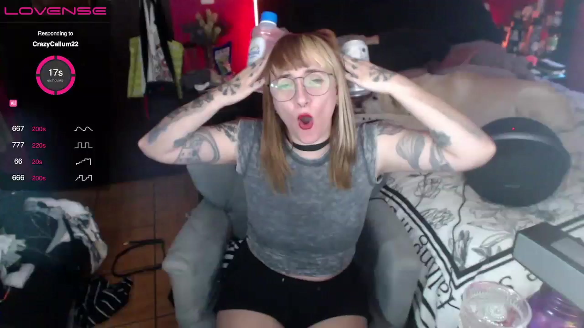 Gallery image thumbnail from AxeHallow's myfreecams stream on, 04/06/2024, 15:14 image 19 of 20
