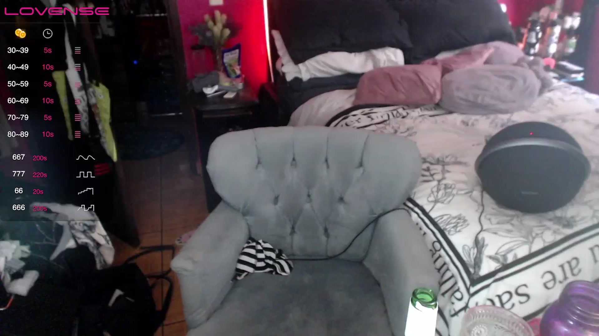 Gallery image thumbnail from AxeHallow's myfreecams stream on, 04/06/2024, 16:21 image 1 of 20