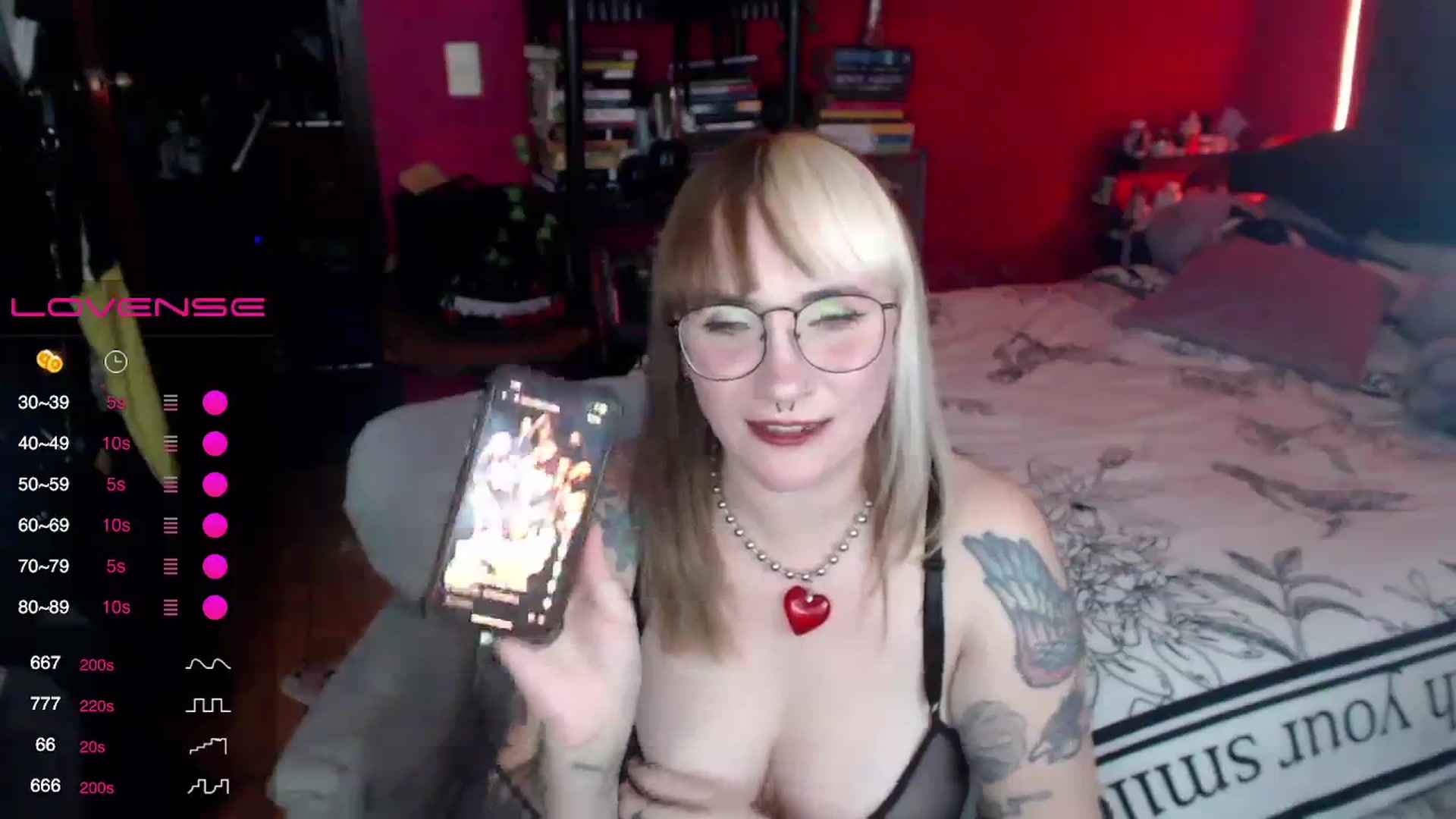 Gallery image thumbnail from AxeHallow's myfreecams stream on, 04/14/2024, 01:55 image 20 of 20