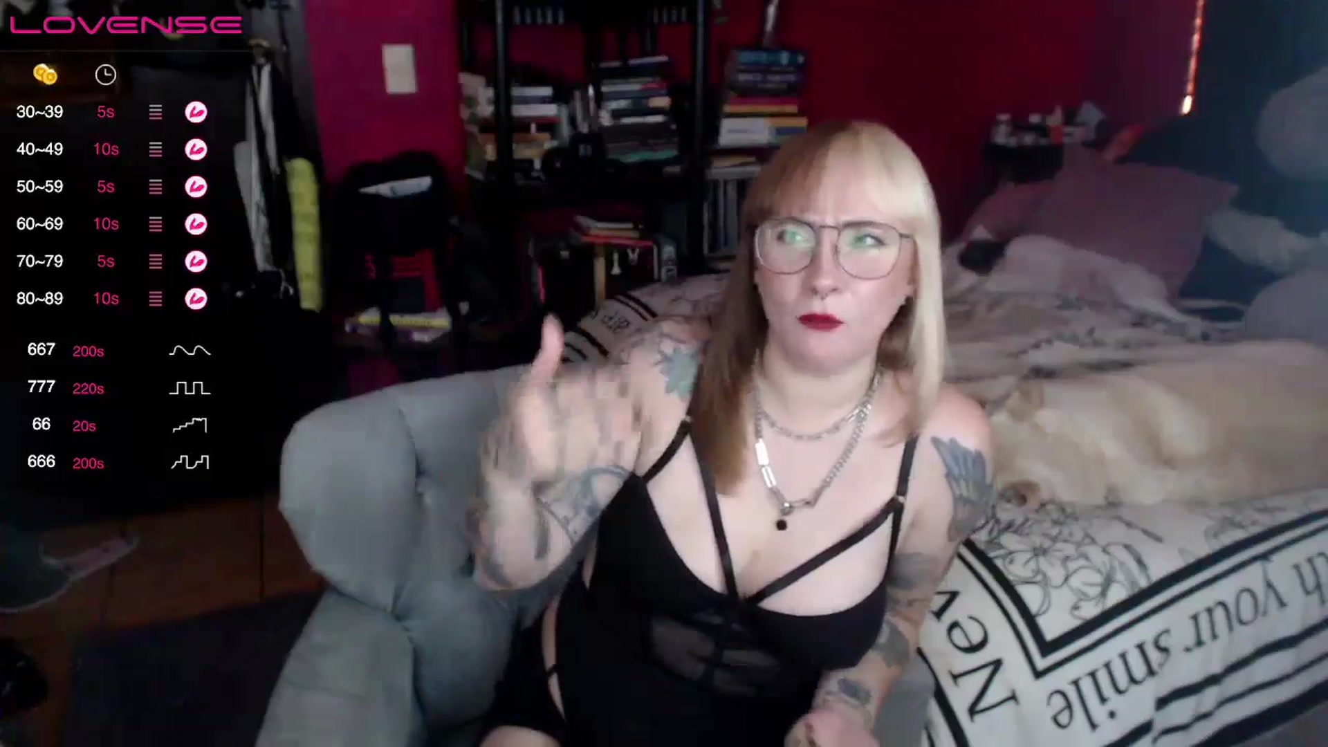 Gallery image thumbnail from AxeHallow's myfreecams stream on, 04/26/2024, 02:20 image 14 of 20