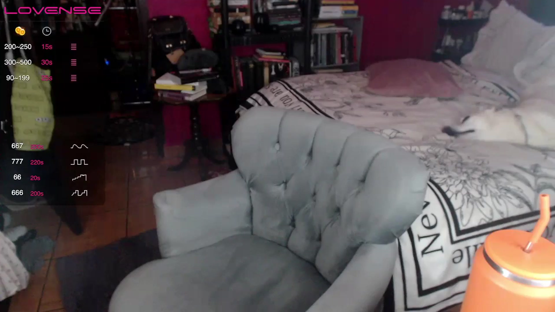 Gallery image thumbnail from AxeHallow's myfreecams stream on, 04/28/2024, 14:27 image 14 of 20