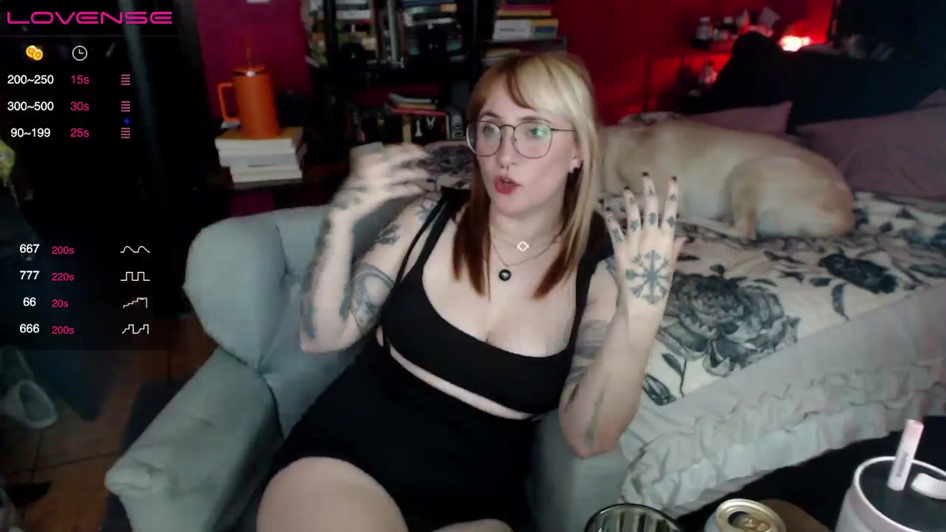 Gallery image thumbnail from AxeHallow's myfreecams stream on, 05/04/2024, 08:54 image 16 of 20