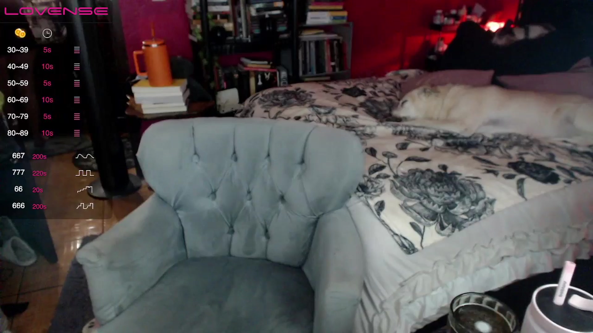 Gallery image thumbnail from AxeHallow's myfreecams stream on, 05/04/2024, 08:54 image 13 of 20
