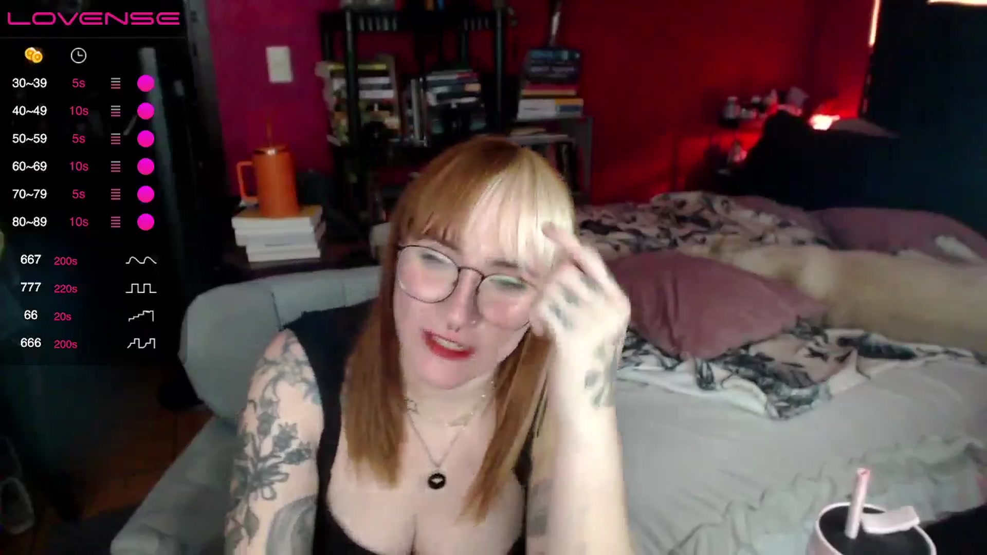 Gallery image thumbnail from AxeHallow's myfreecams stream on, 05/04/2024, 11:59 image 3 of 20