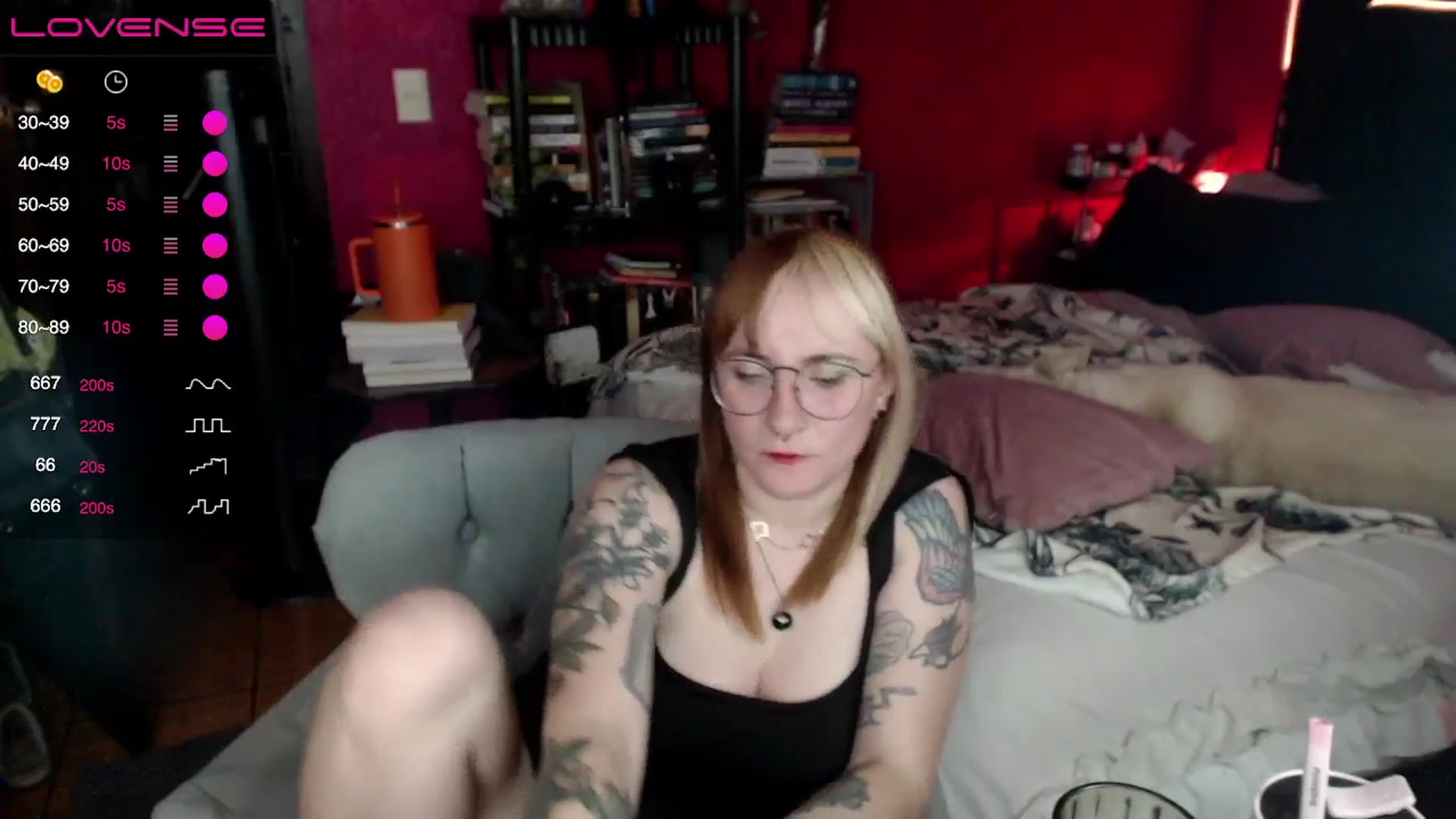 Gallery image thumbnail from AxeHallow's myfreecams stream on, 05/04/2024, 11:59 image 5 of 20