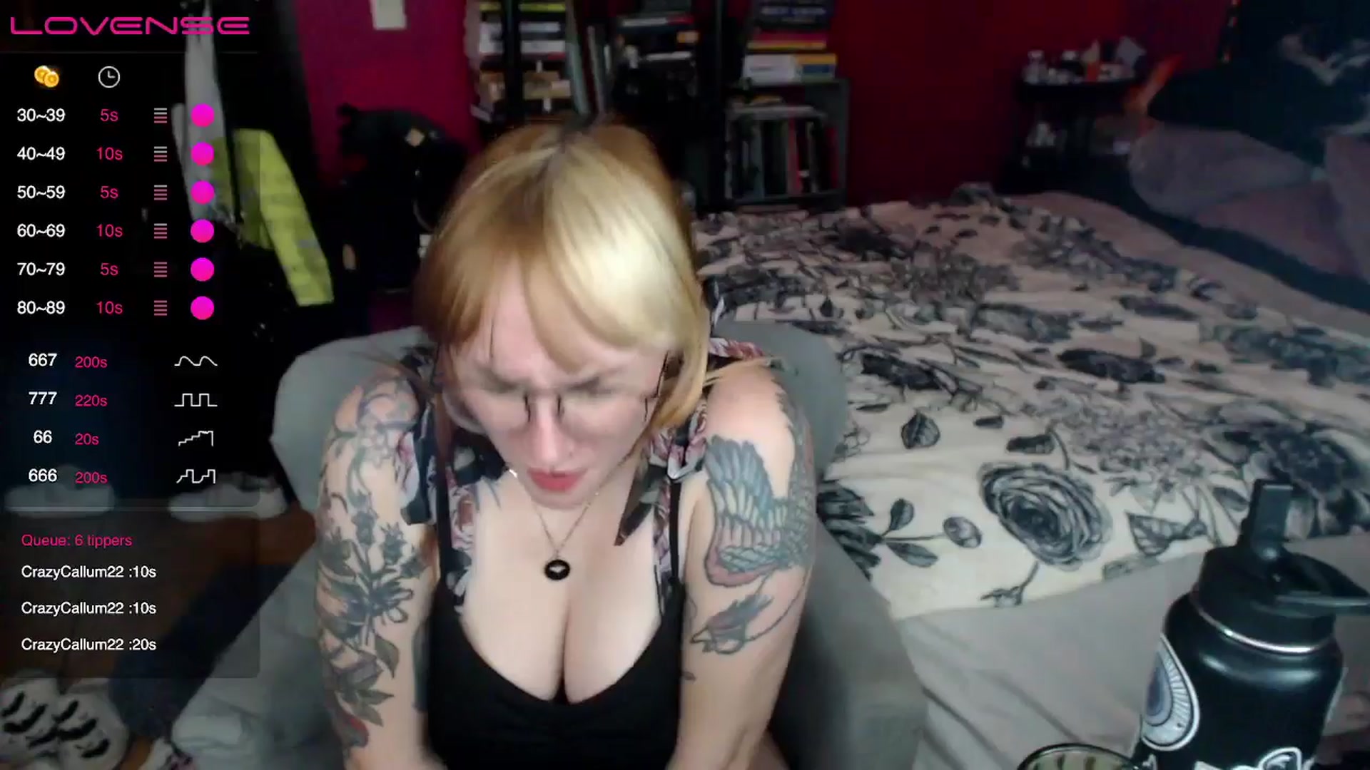 Gallery image thumbnail from AxeHallow's myfreecams stream on, 05/07/2024, 01:50 image 20 of 20