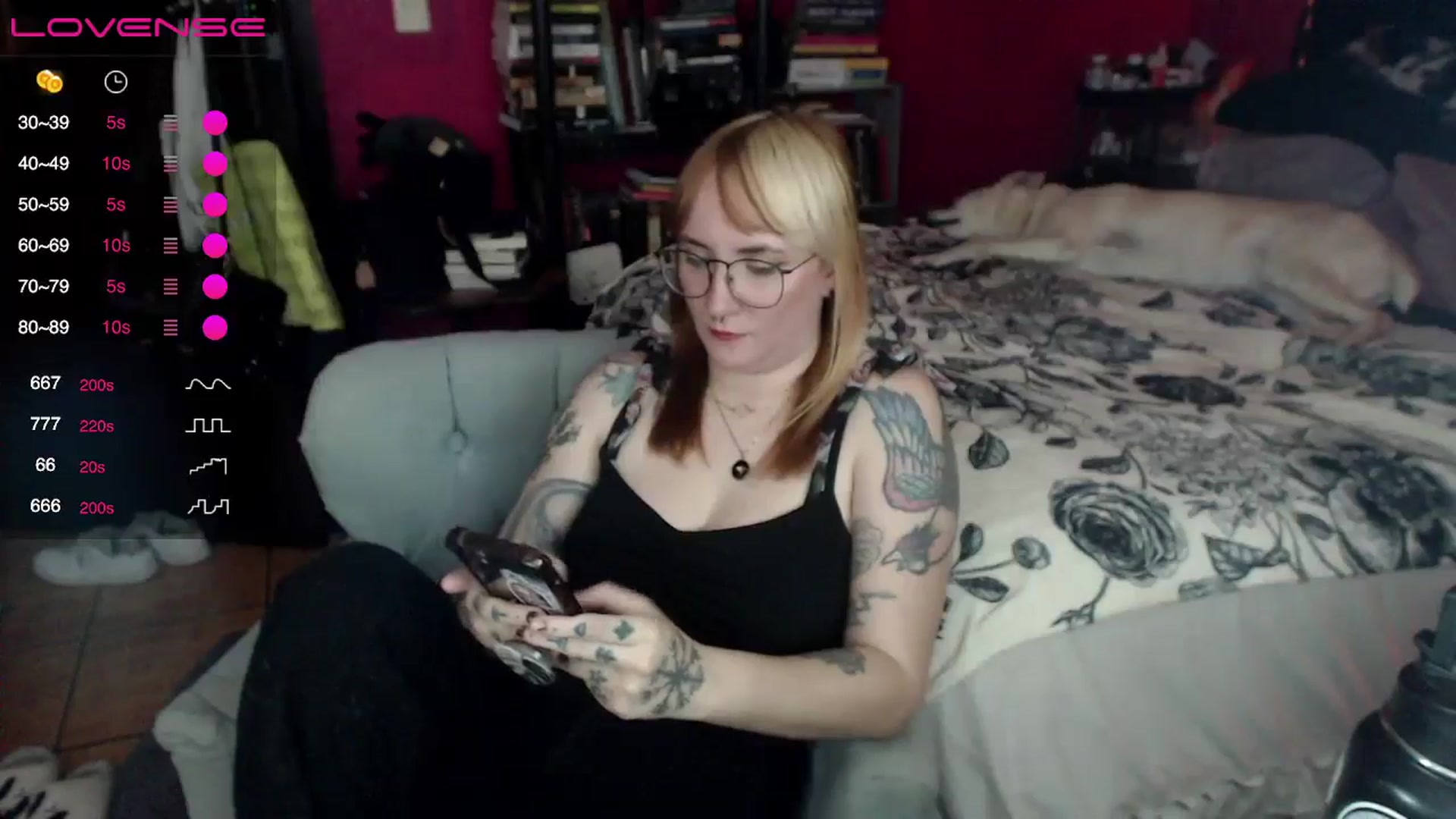 Gallery image thumbnail from AxeHallow's myfreecams stream on, 05/07/2024, 01:50 image 6 of 20