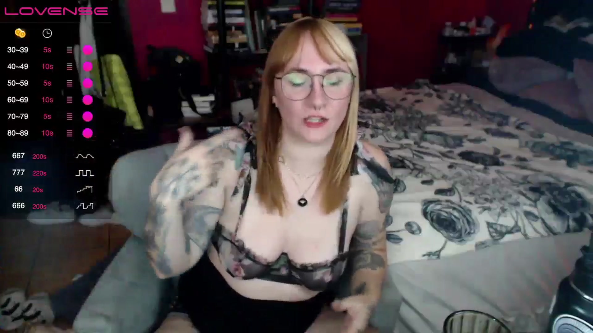 Gallery image thumbnail from AxeHallow's myfreecams stream on, 05/07/2024, 02:52 image 7 of 20