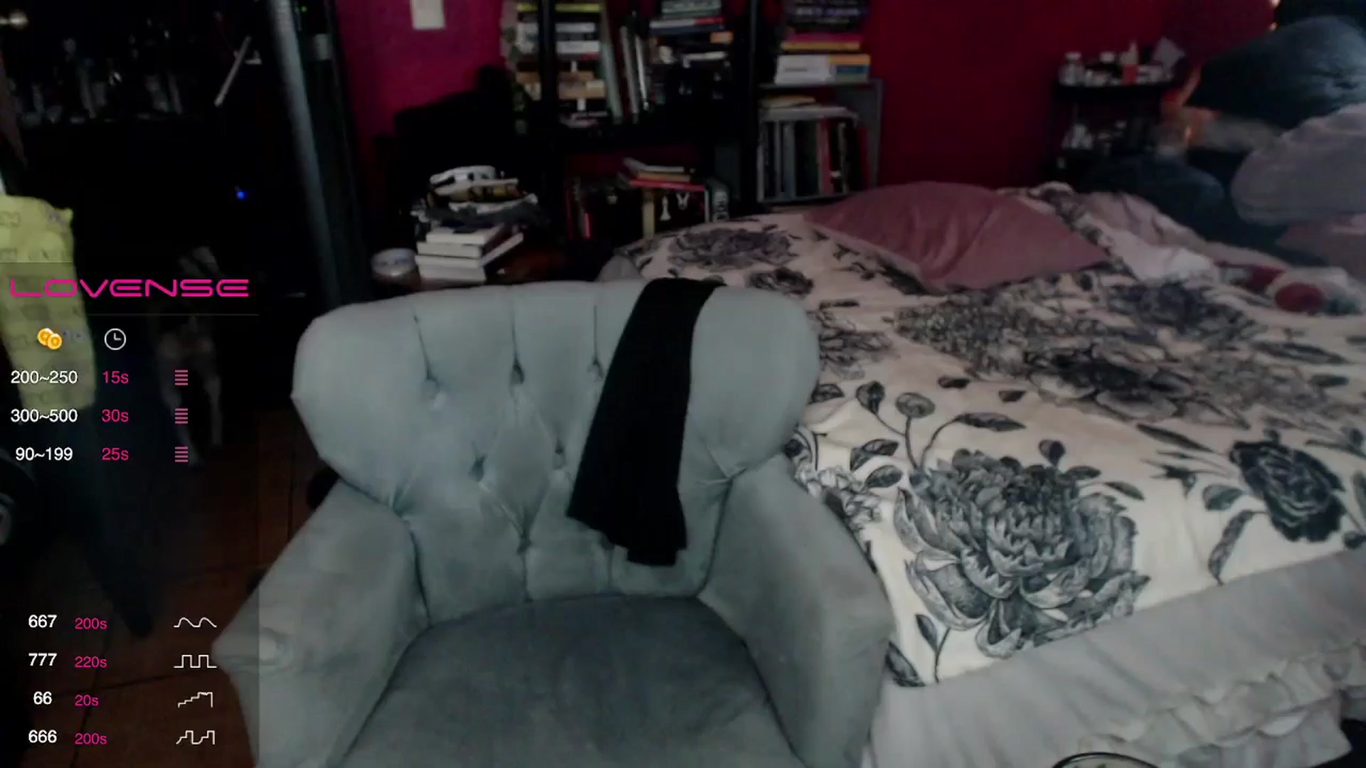 Gallery image thumbnail from AxeHallow's myfreecams stream on, 05/10/2024, 24:00 image 2 of 20