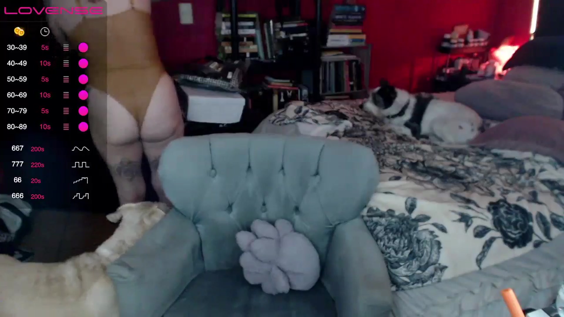 Gallery image thumbnail from AxeHallow's myfreecams stream on, 05/20/2024, 01:40 image 6 of 20