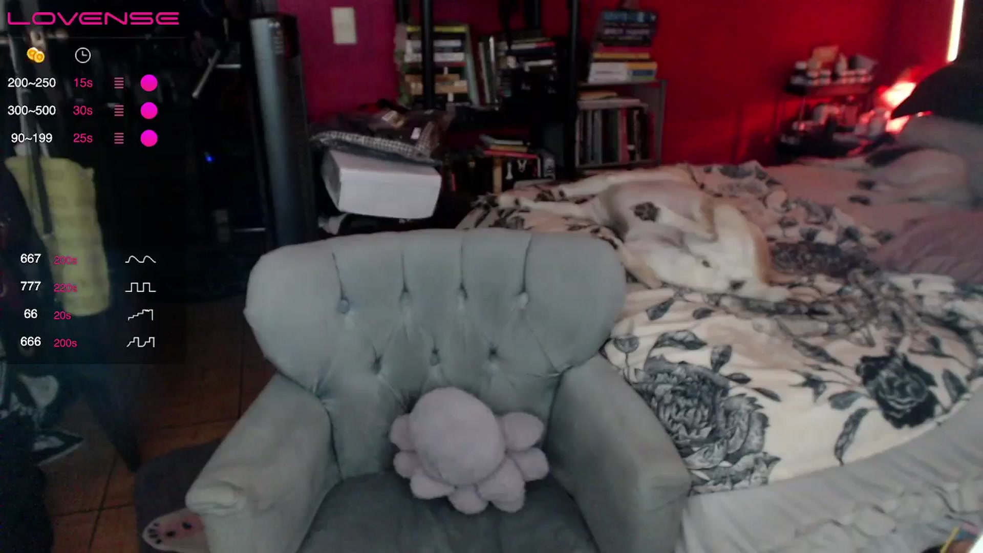 Gallery image thumbnail from AxeHallow's myfreecams stream on, 05/20/2024, 09:57 image 6 of 20