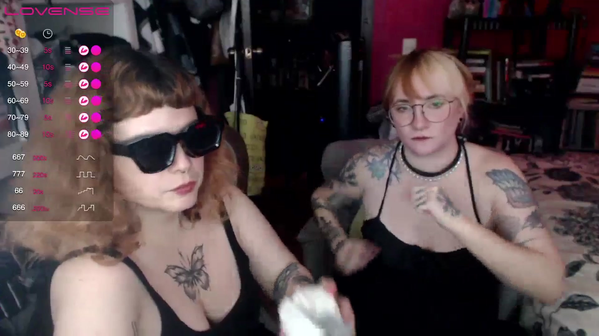 Gallery image thumbnail from AxeHallow's myfreecams stream on, 05/24/2024, 05:01 image 12 of 20