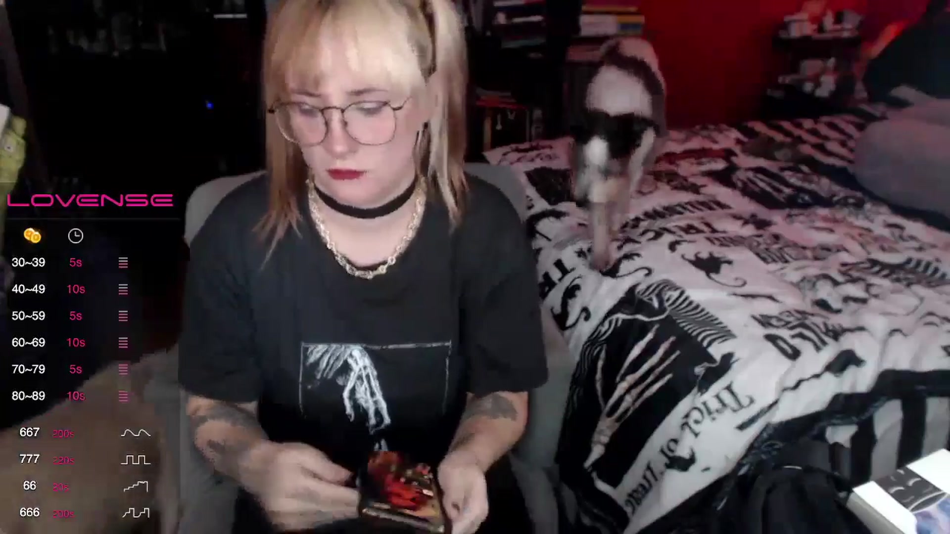 Gallery image thumbnail from AxeHallow's myfreecams stream on, 06/06/2024, 24:20 image 18 of 20