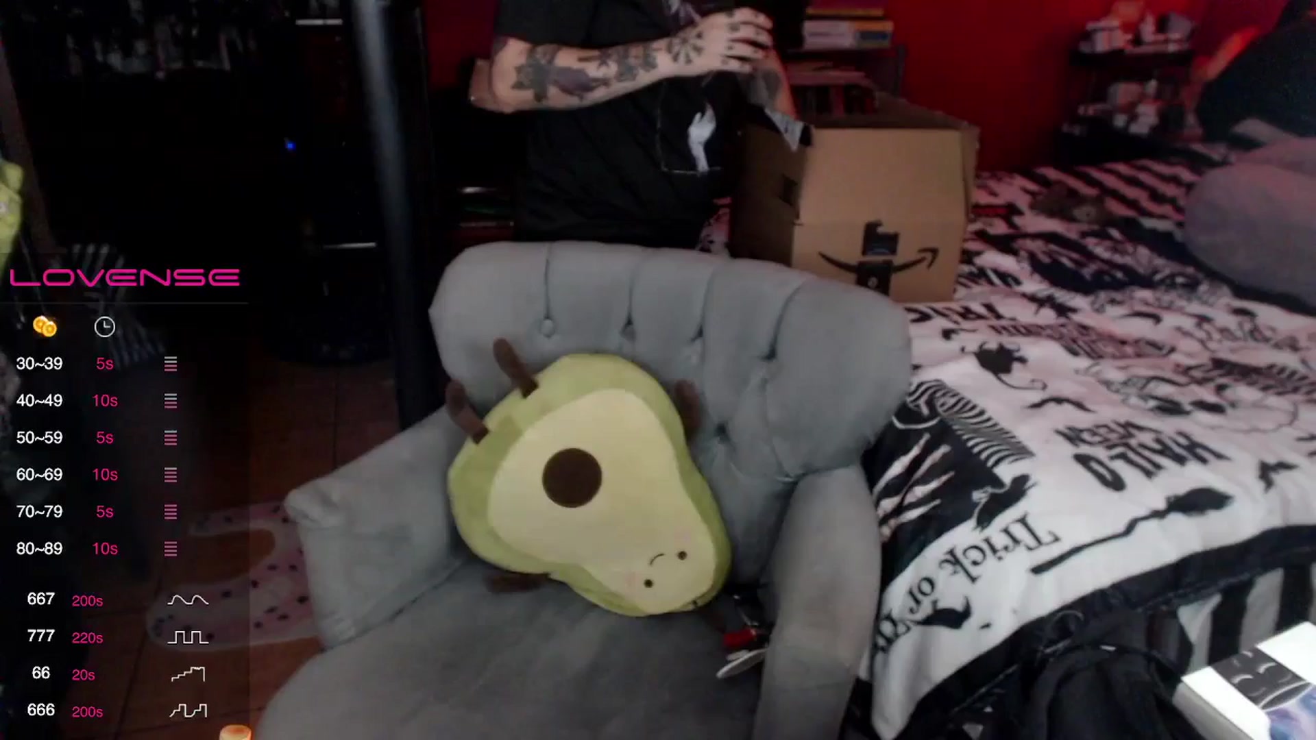 Gallery image thumbnail from AxeHallow's myfreecams stream on, 06/06/2024, 24:20 image 15 of 20