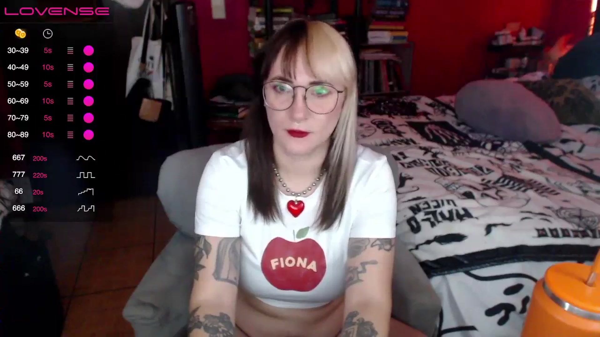 Gallery image thumbnail from AxeHallow's myfreecams stream on, 06/12/2024, 24:01 image 2 of 20