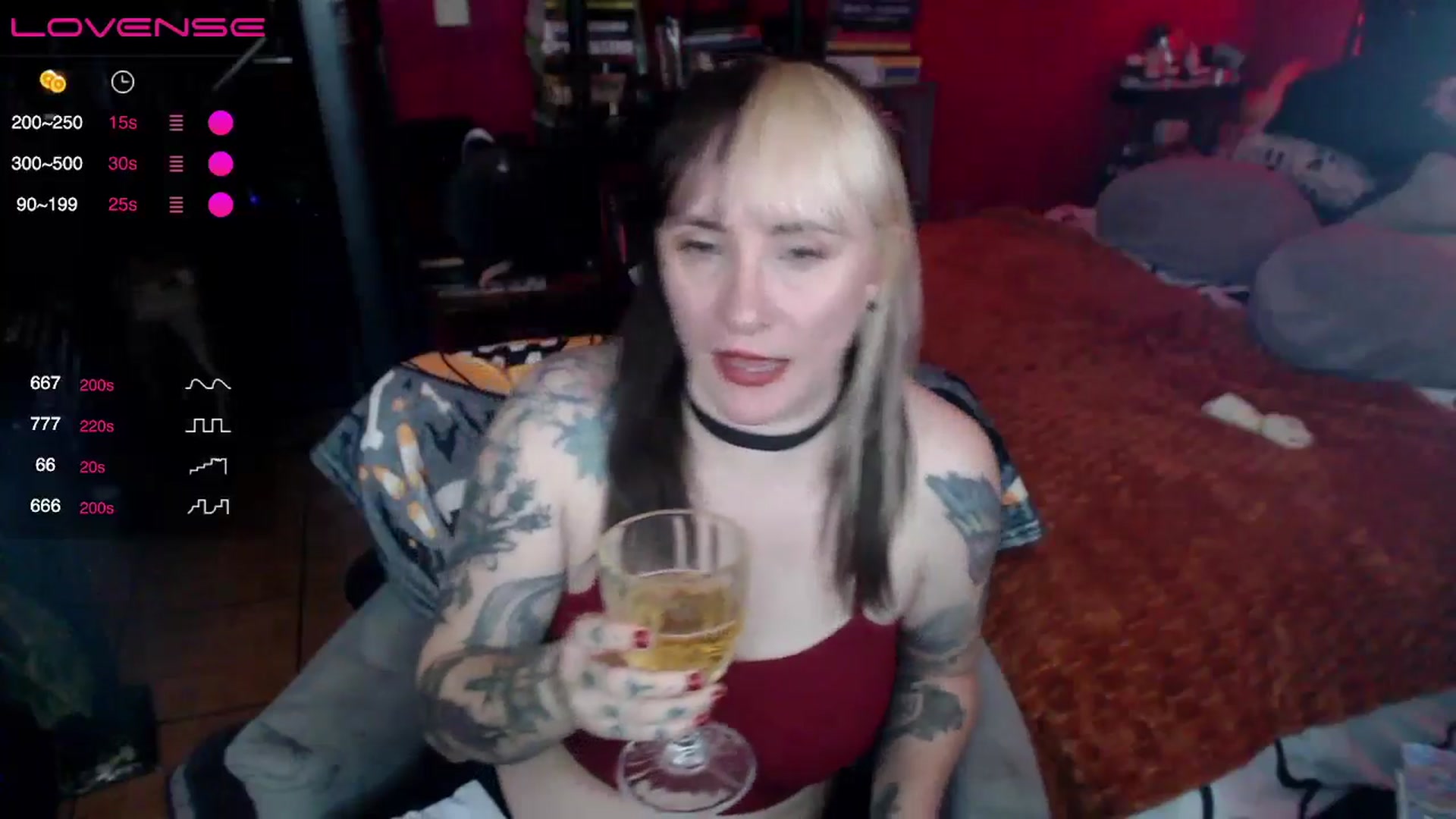 Gallery image thumbnail from AxeHallow's myfreecams stream on, 06/23/2024, 07:41 image 15 of 20